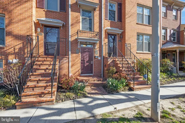 $3,200 | 1417 Oronoco Street, Unit 26, Alexandria, VA 22314