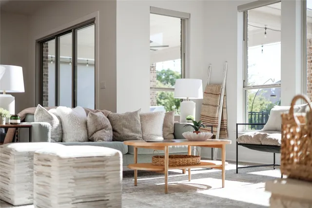 $1,099,900 | 4628 Vieste View, Leander, TX 78641