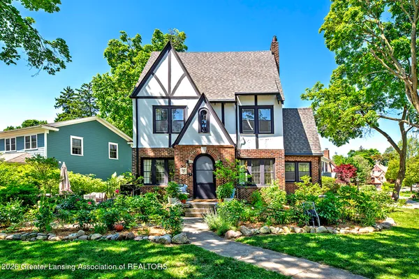 $519,900 | 363 University Drive, East Lansing, MI 48823