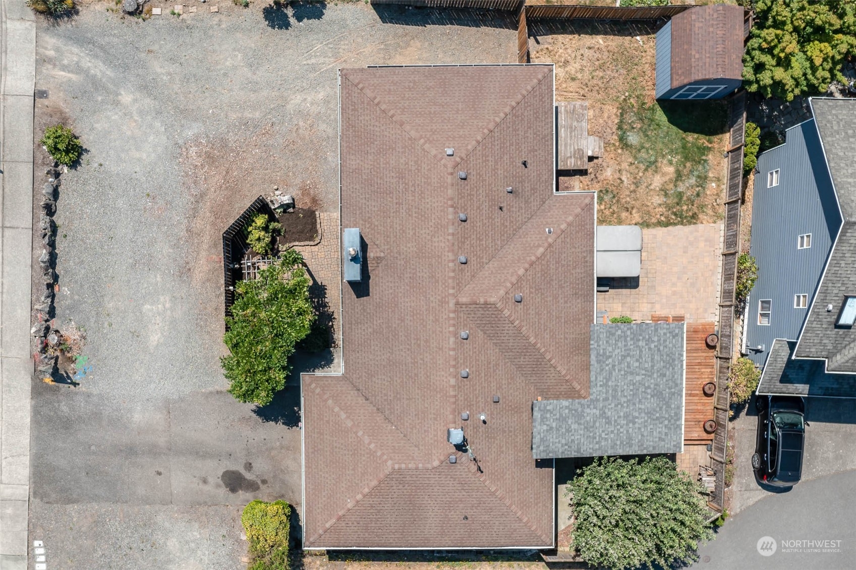 1709 Edmonds Avenue Northeast Renton, WA 98056 - Photo 29 of 31 an aerial view of multiple houses with outdoor space