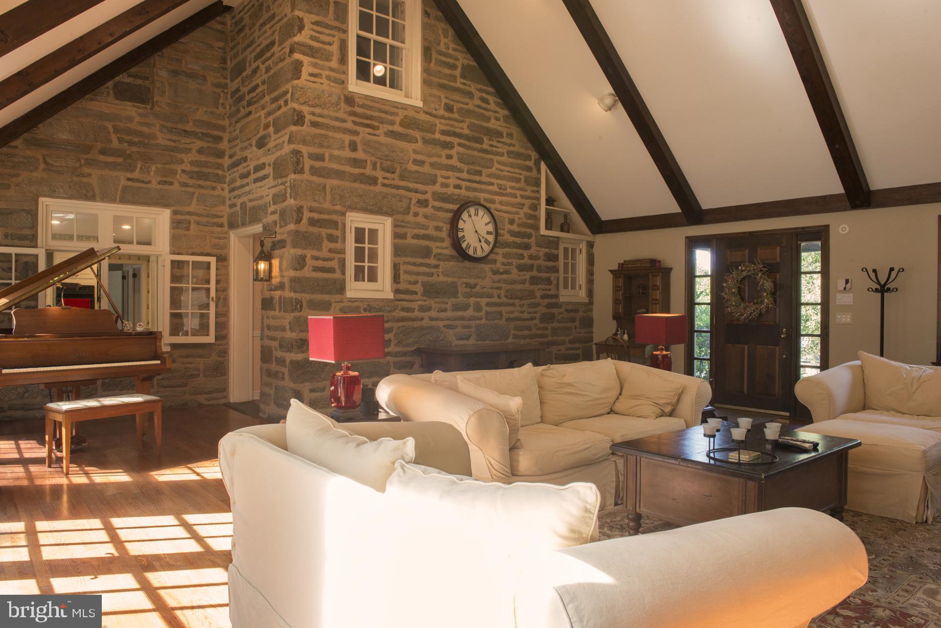 1346 Barrowdale Road Jenkintown, PA 19046 - Photo 11 of 53