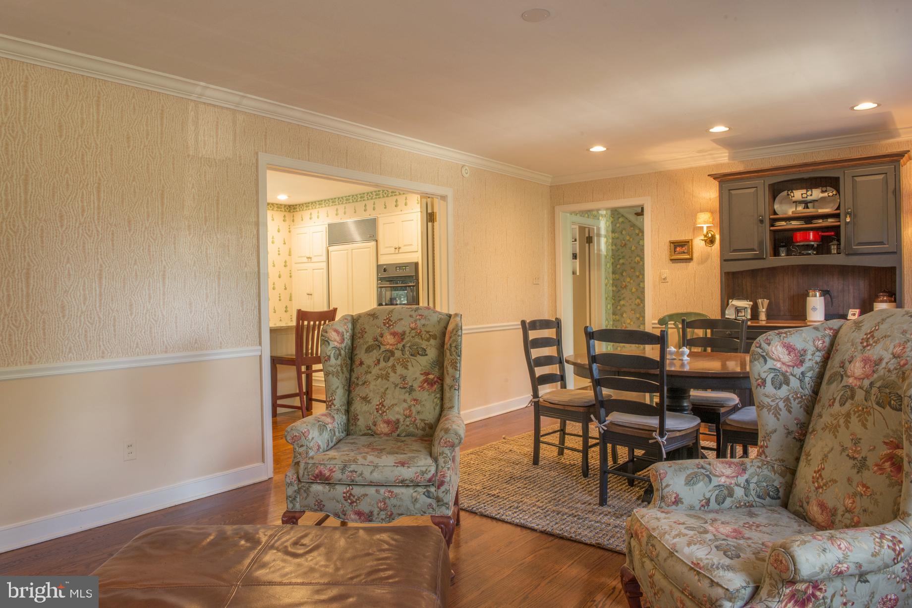 1346 Barrowdale Road Jenkintown, PA 19046 - Photo 22 of 53
