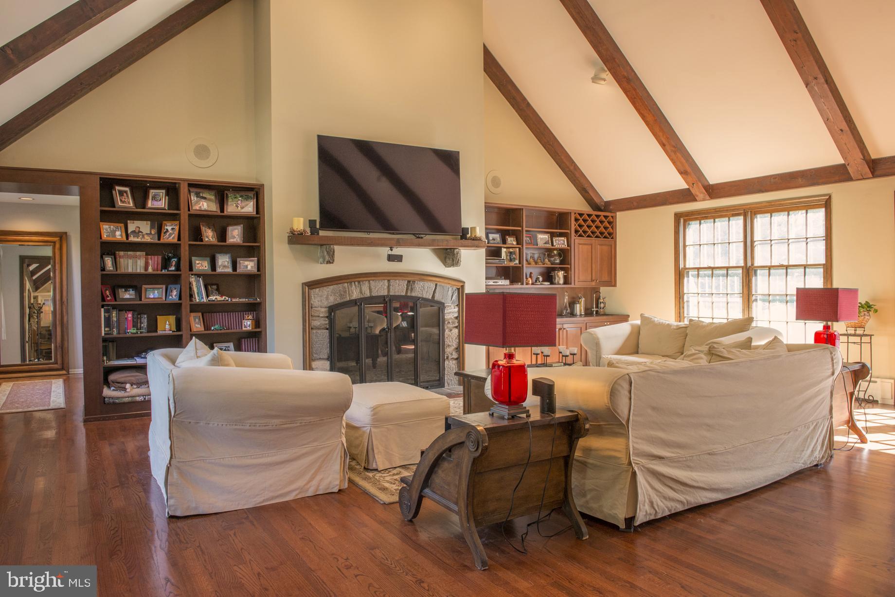 1346 Barrowdale Road Jenkintown, PA 19046 - Photo 9 of 53