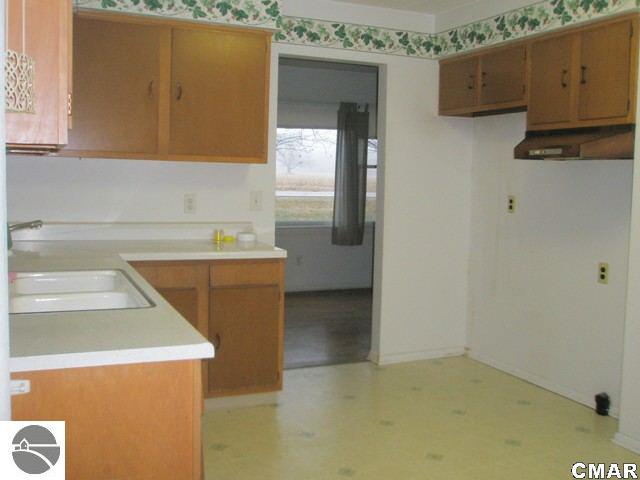 3911 South Shepherd Road Mount Pleasant, MI 48858 - Photo 11 of 11 1771723-10.JPG