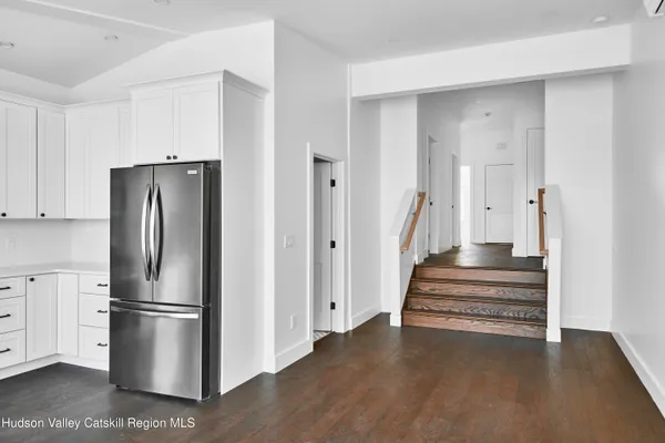 $2,900 | 72-74 Green Street, Unit 74A, Hudson, NY 12534