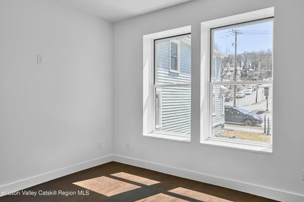$2,900 | 72-74 Green Street, Unit 74A, Hudson, NY 12534