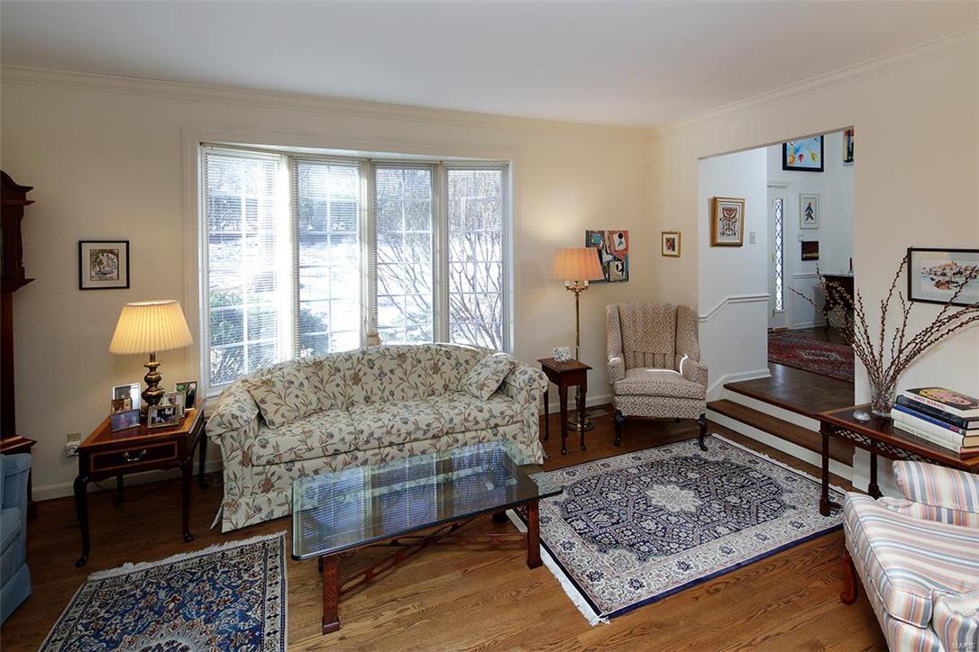 22 Dunleith Drive Ladue, MO 63124 - Photo 6 of 25