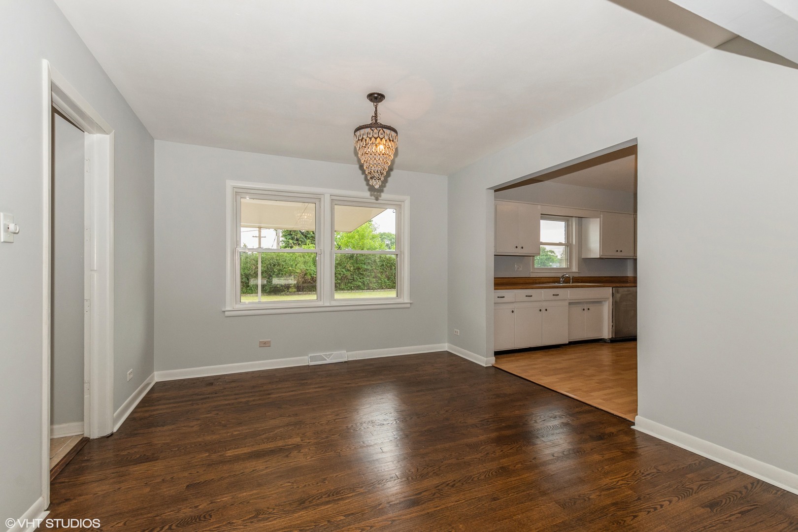 9007 Ridgeland Avenue Oak Lawn, IL 60453 - Photo 4 of 18