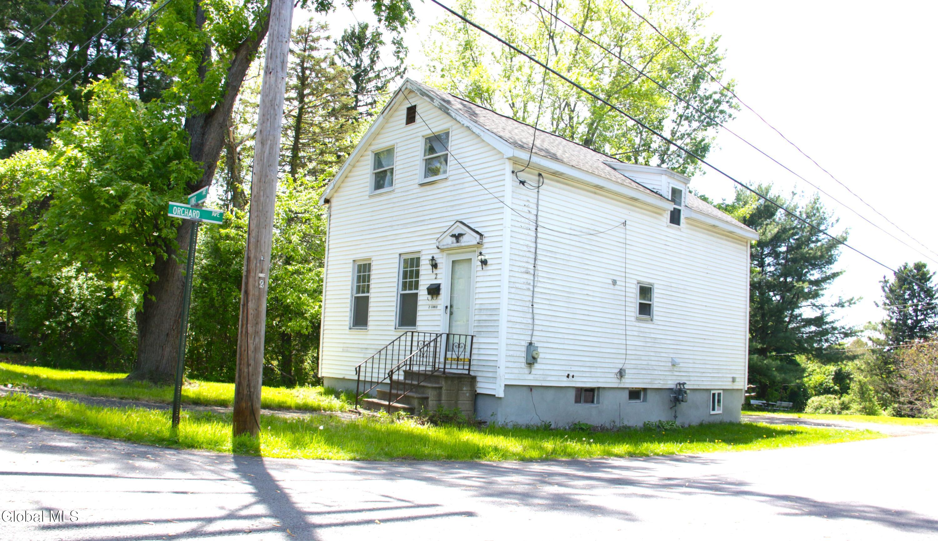 2 Lunis Avenue Rensselaer, NY 12144 - Photo 2 of 13 IMG_9866