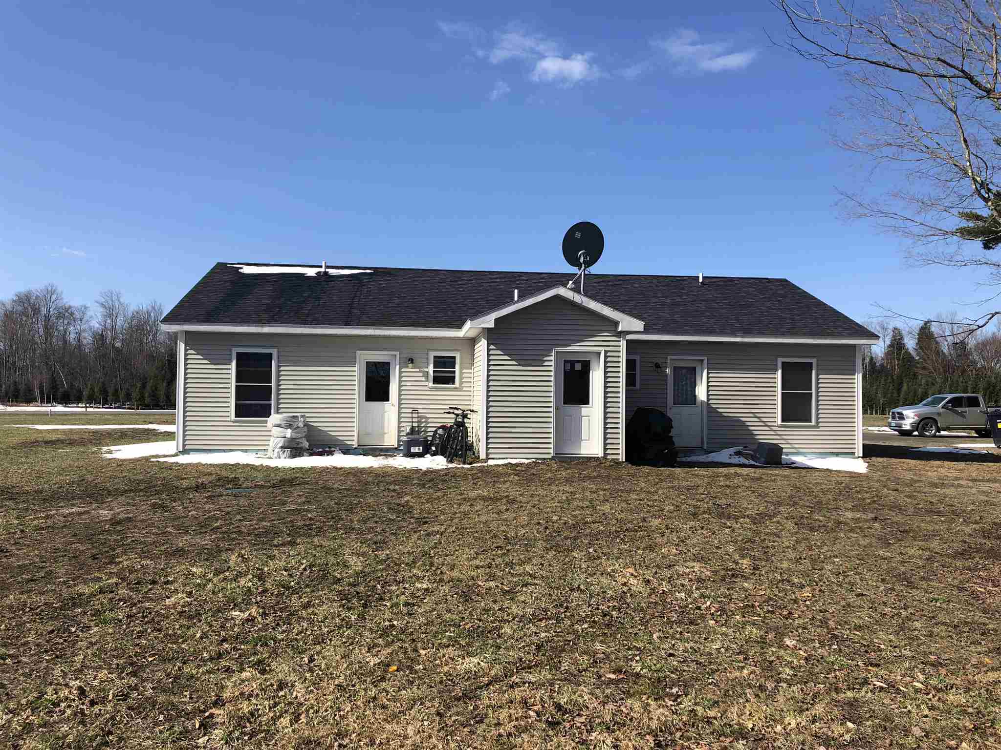 457 Whitcomb Island Road Johnson, VT 05656 - Photo 4 of 25