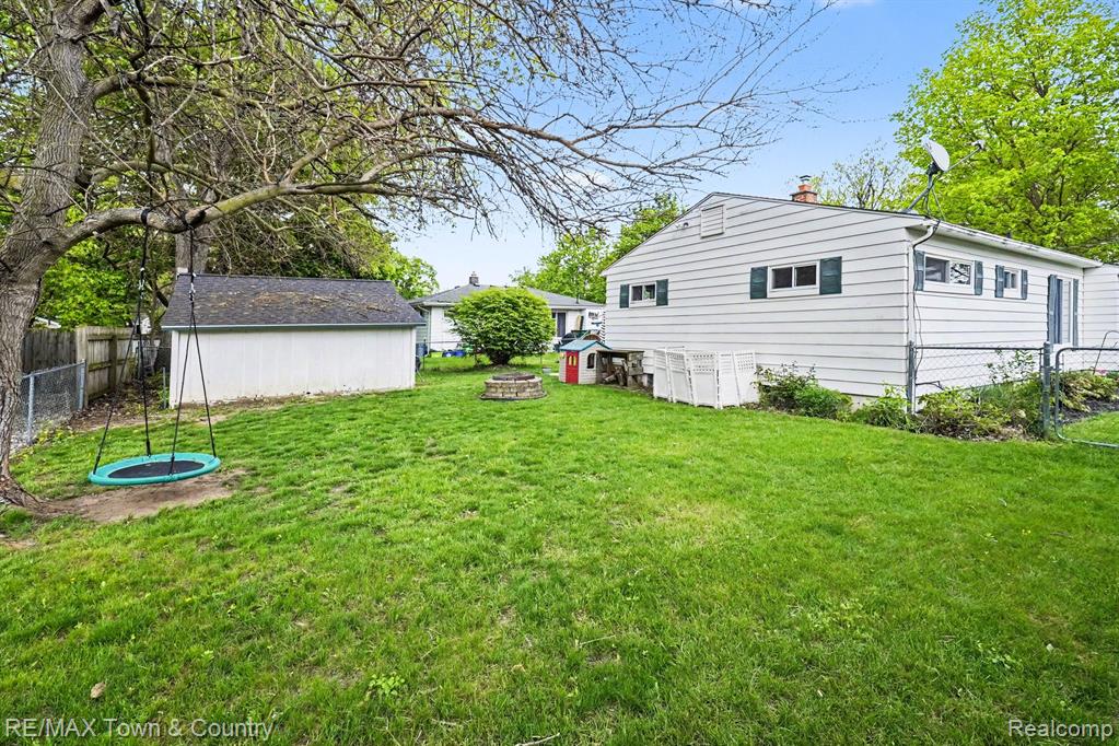 207 Labian Drive Flushing, MI 48433 - Photo 18 of 25