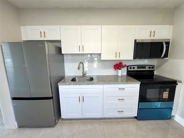 $288,000 | 2638 Northwest 10th Street, Pompano Beach, FL 33069