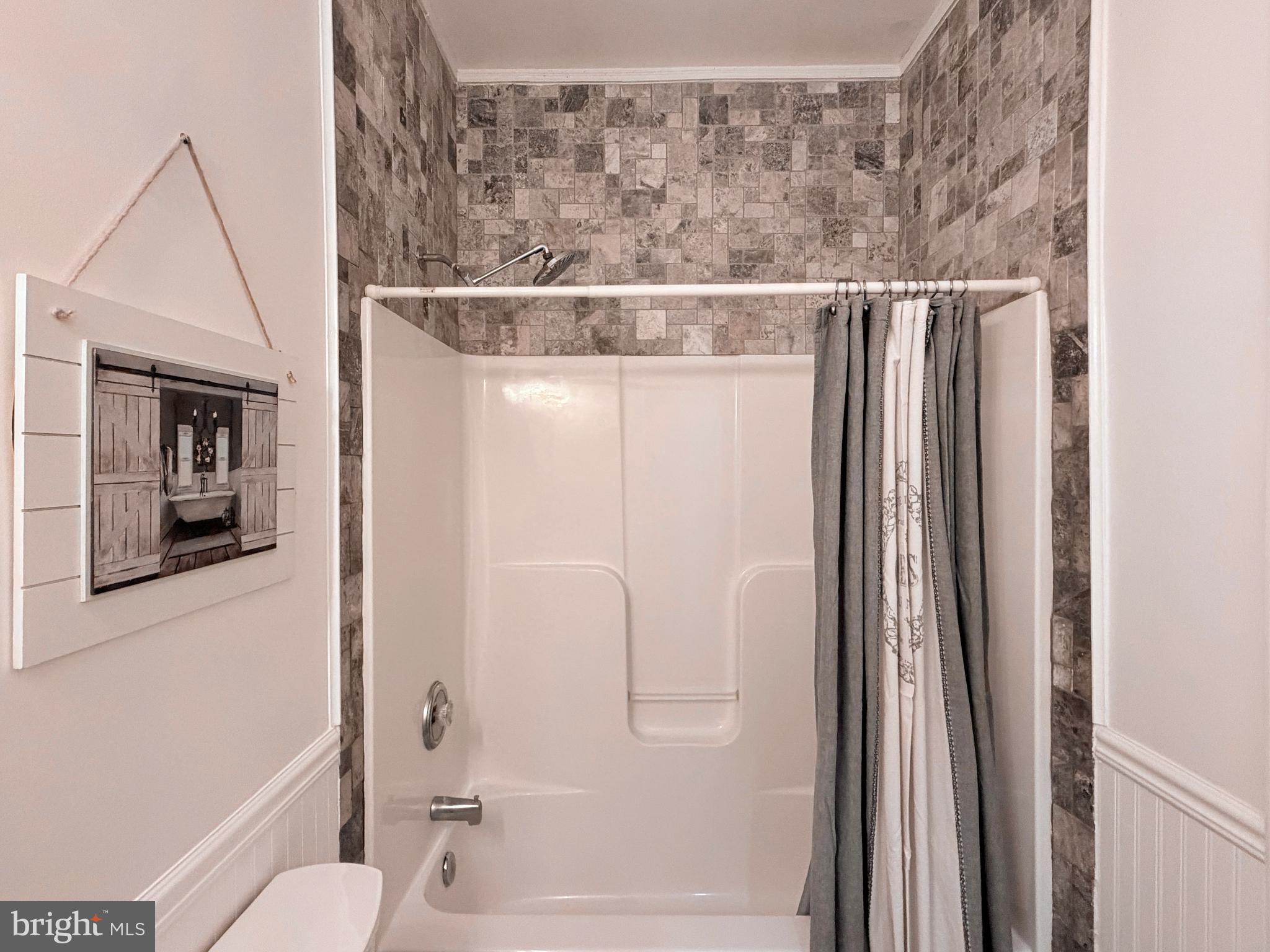 13655 Waverly Point Road Newburg, MD 20664 - Photo 57 of 114 New tile around tub/shower surround