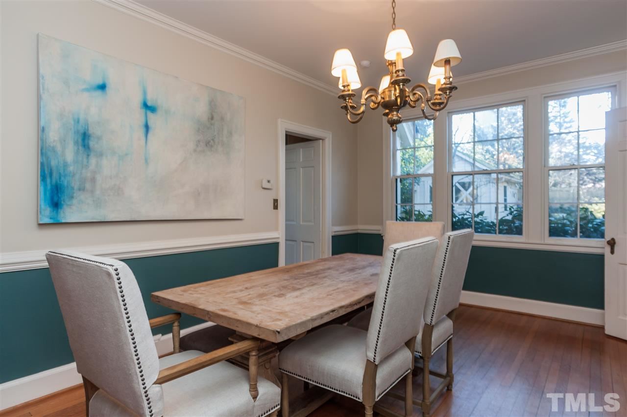 2241 The Circle Raleigh, NC 27608 - Photo 5 of 23
