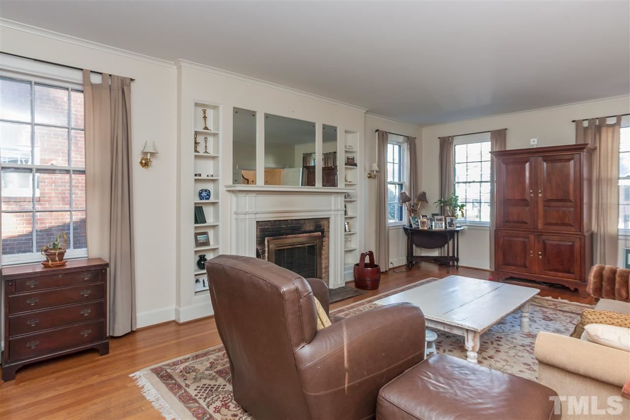 2241 The Circle Raleigh, NC 27608 - Photo 7 of 23