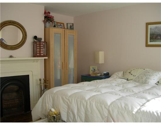605 Chestnut Road Edgeworth, PA 15143 - Photo 11 of 16 Exterior Front. Master bedroom....12x13.