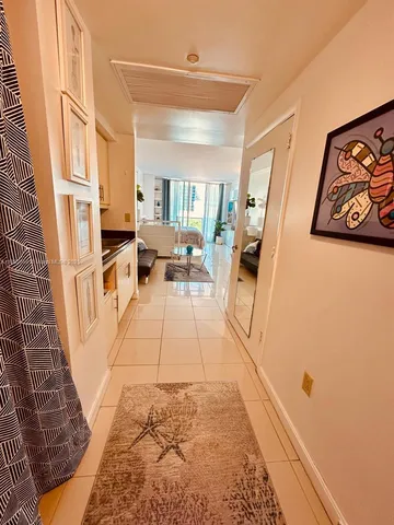 $2,950 | 2889 McFarlane Road, Unit 909, Miami, FL 33133