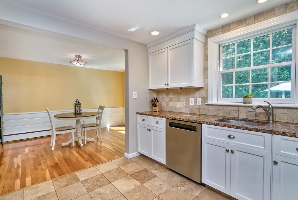 3 Bancroft Road Melrose, MA 02176 - Photo 9 of 31 Gallery Image 9