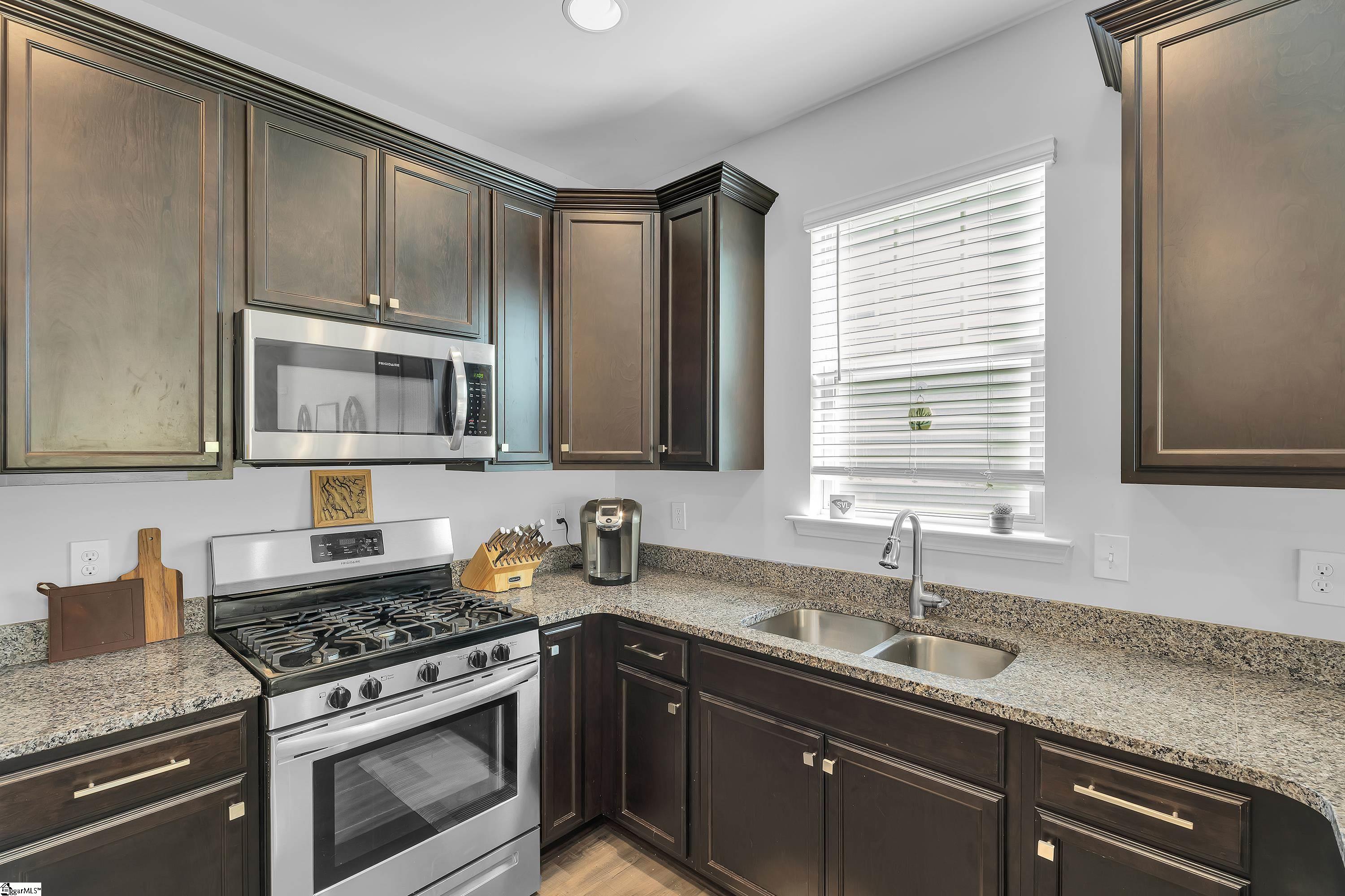 122 River Trace Loop Simpsonville, SC 29680 - Photo 10 of 24