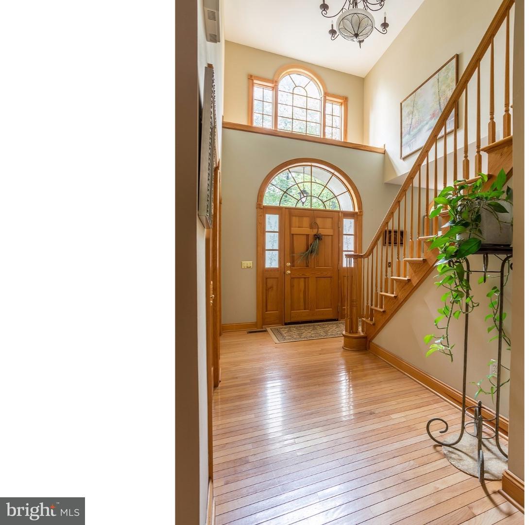 431 Colver Road Nazareth, PA 18064 - Photo 4 of 25