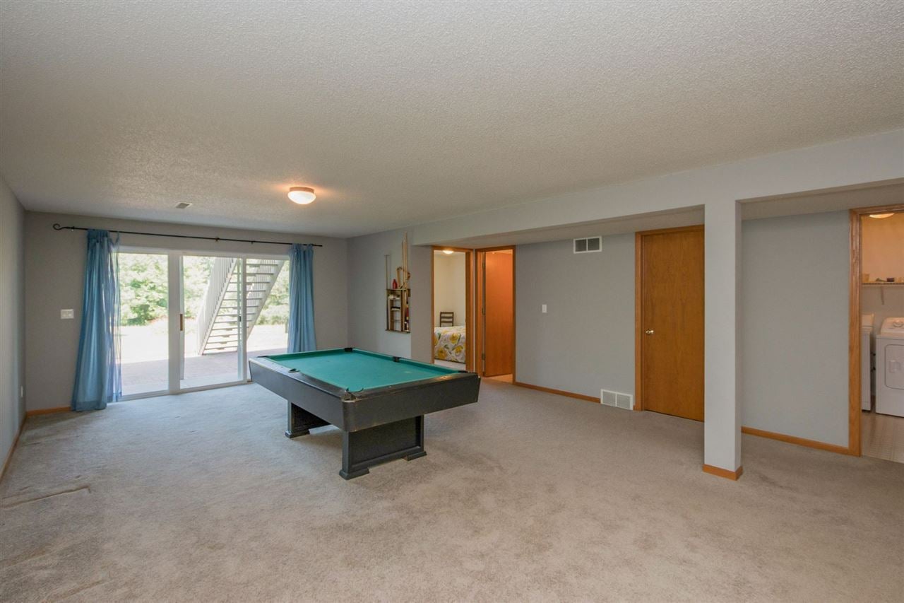 2291 Holiday Road Coralville, IA 52241 - Photo 12 of 25 Gallery Image 12