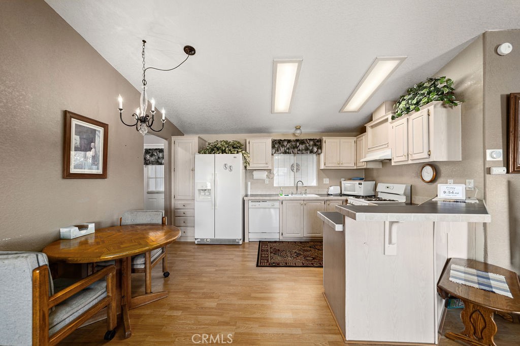 9985 Frontier Trail Cherry Valley, CA 92223 - Photo 8 of 29