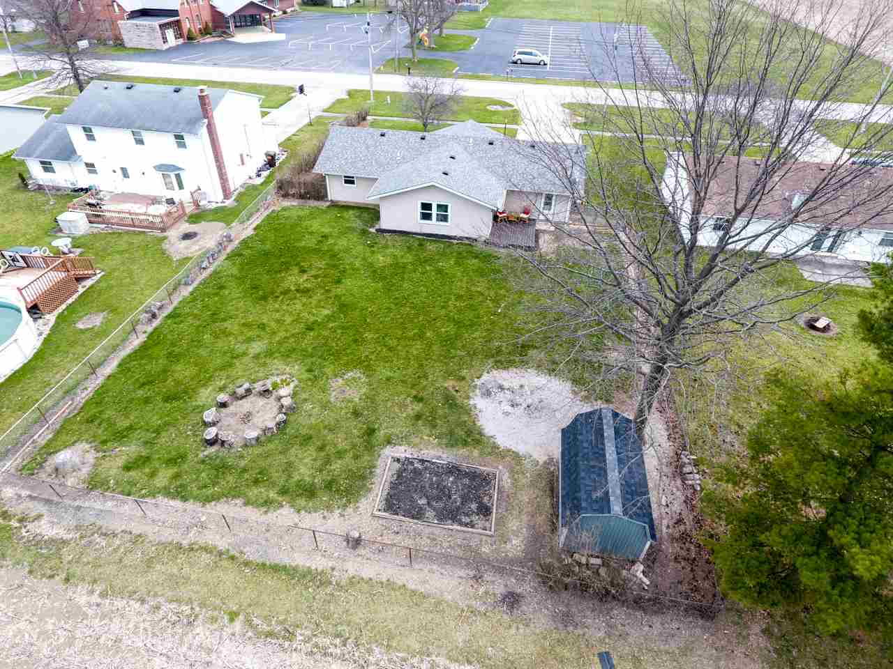 4013 Becker Road Woodburn, IN 46797 - Photo 29 of 33 Gallery Image 29