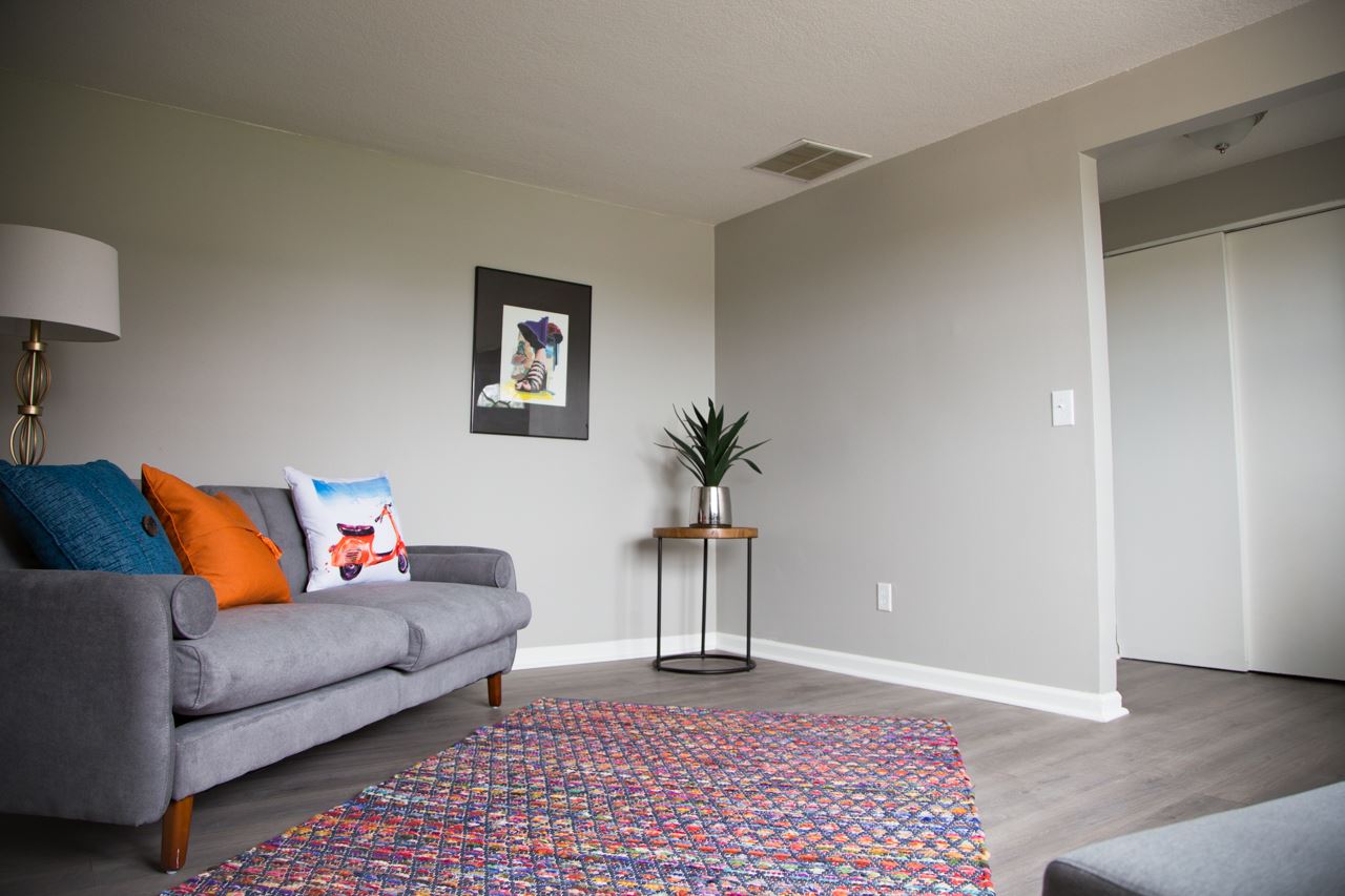 4013 Becker Road Woodburn, IN 46797 - Photo 4 of 33 Gallery Image 4