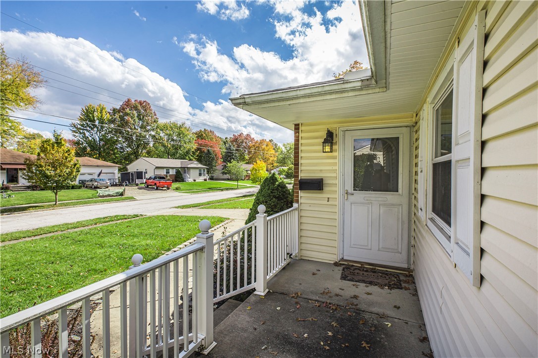 4034 Kenneth Road Stow, OH 44224 - Photo 26 of 35