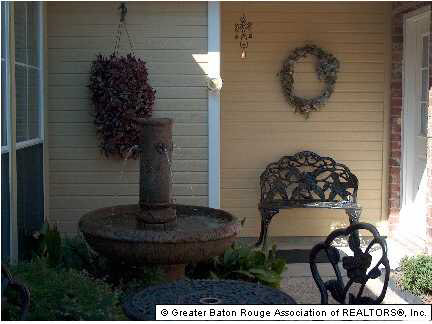 4024 Meadow Ridge Drive Baton Rouge, LA 70817 - Photo 3 of 11 Gallery Image 3