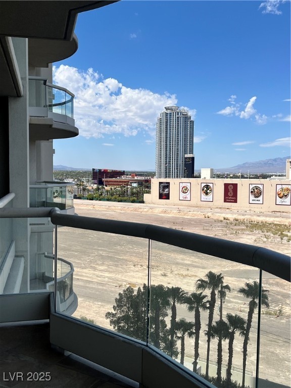 2777 Paradise Road, Unit 808 Las Vegas, NV 89109 - Photo 15 of 23