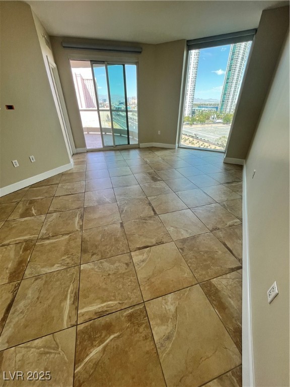 2777 Paradise Road, Unit 808 Las Vegas, NV 89109 - Photo 5 of 23