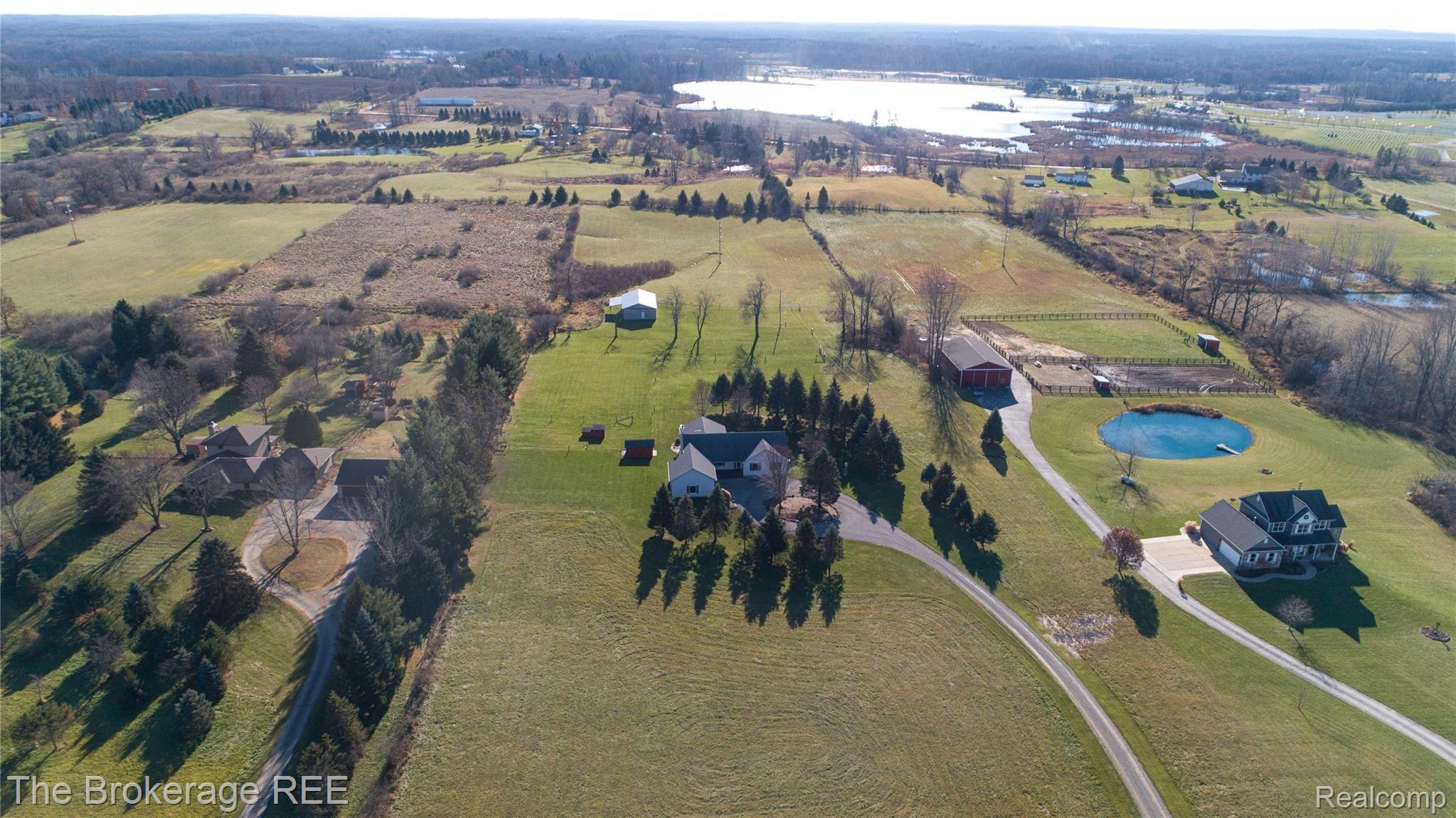 4486 Evans Road Holly, MI 48442 - Photo 2 of 58 DJI_0054 (1).jpg