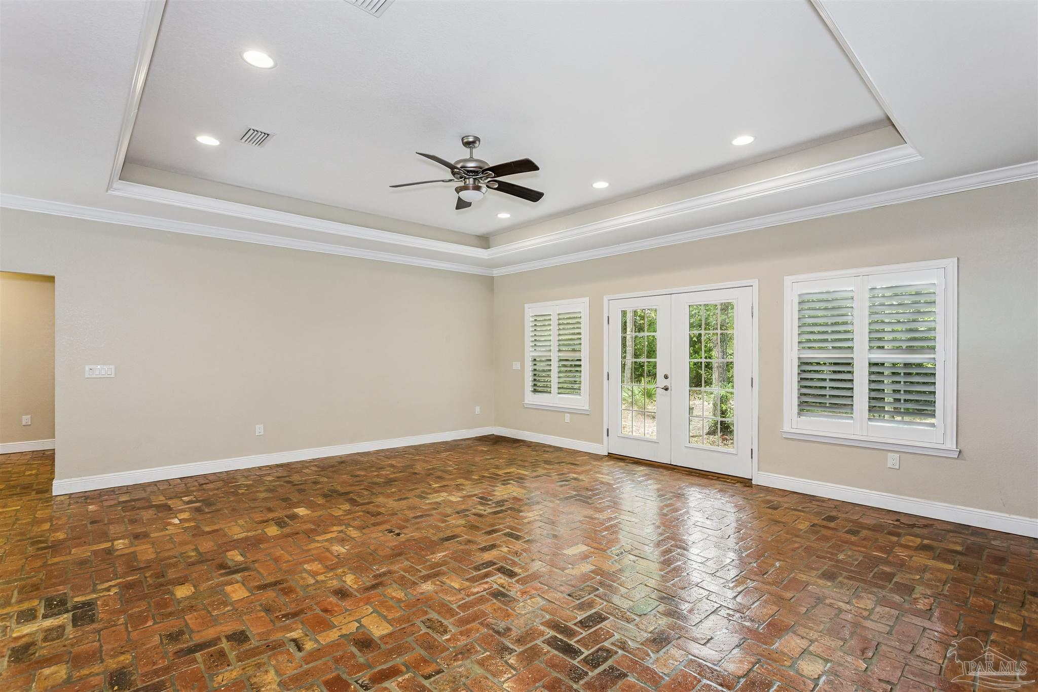 16340 Innerarity Point Road Pensacola, FL 32507 - Photo 12 of 25