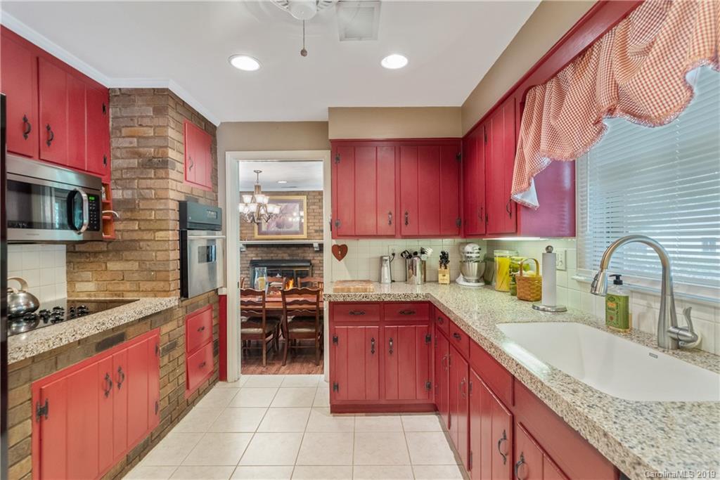 616 Gum Branch Road Charlotte, NC 28214 - Photo 14 of 37 Gallery Image 14