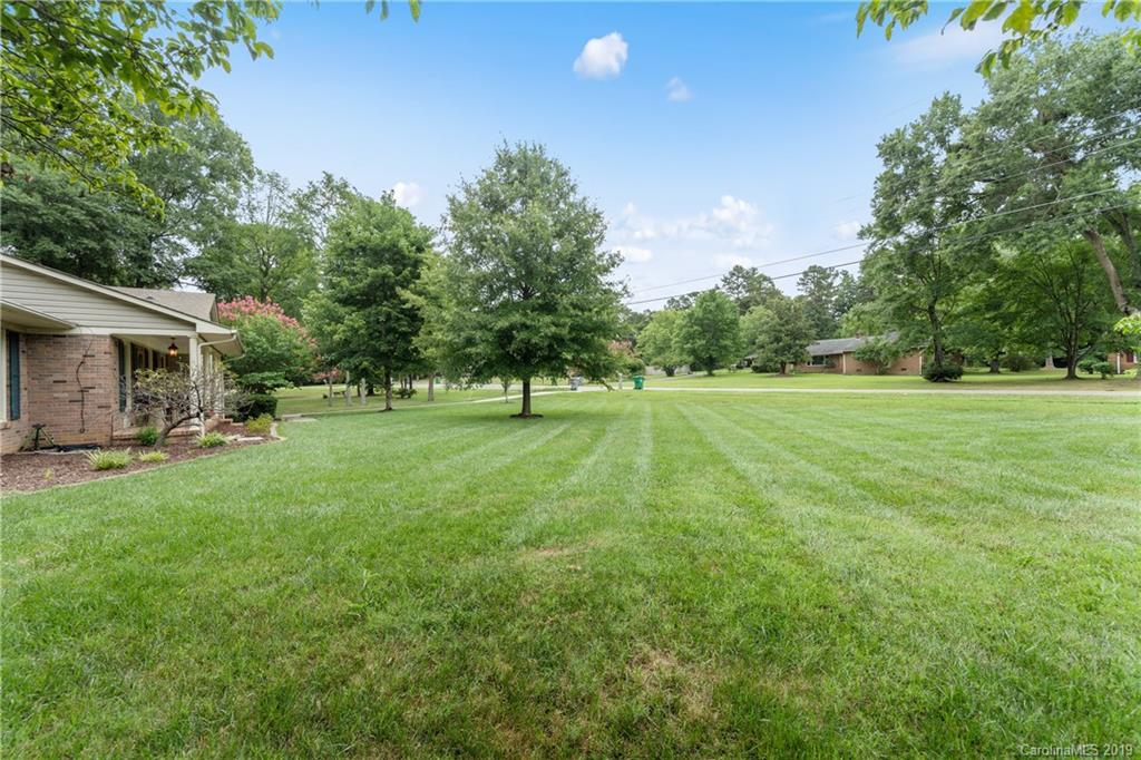 616 Gum Branch Road Charlotte, NC 28214 - Photo 32 of 37 Gallery Image 32