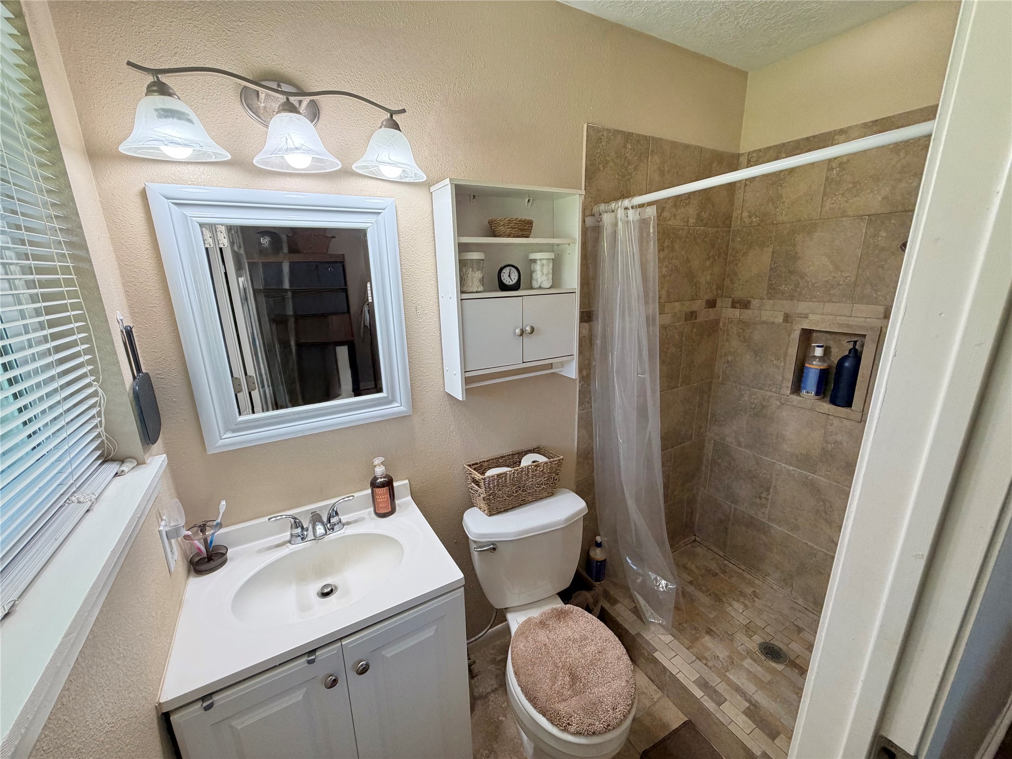 5403 3 Rd Street Danbury, TX 77534 - Photo 15 of 20 Gallery Image 15