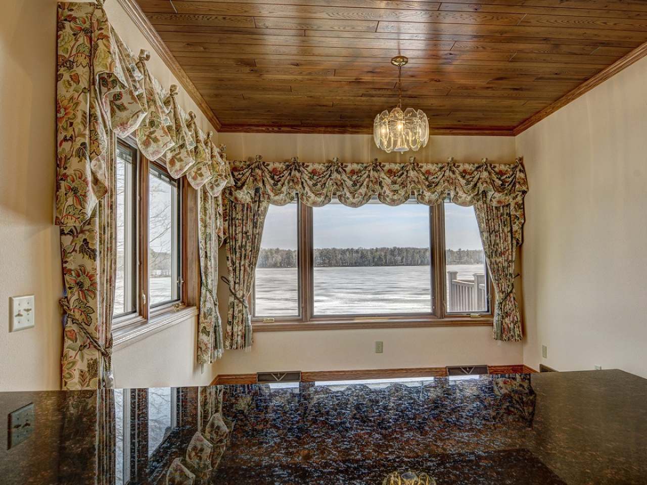 3044 Wausau Road Rhinelander, WI 54501 - Photo 5 of 25 Gallery Image 5