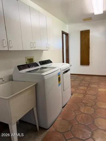 $4,000 | 13036 North 36th Street, Phoenix, AZ 85032