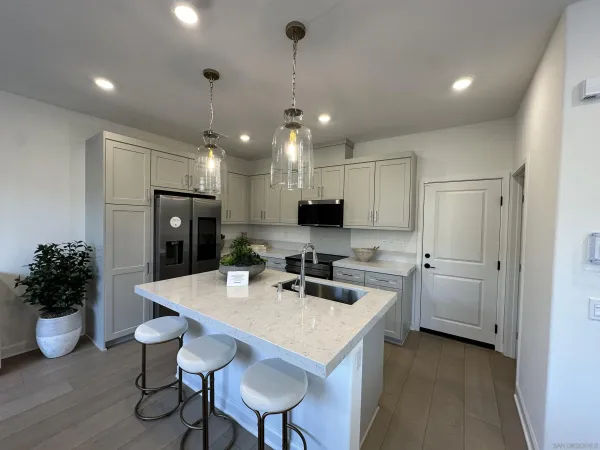 $4,995 | 2186 Tributary Drive, Chula Vista, CA 91913