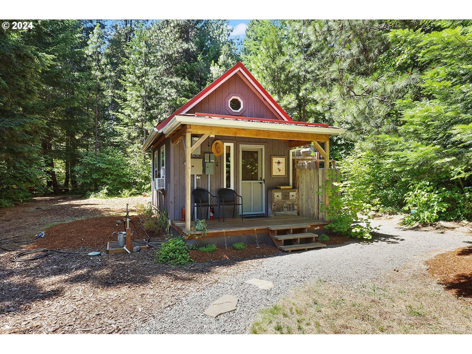 8 Debo Road White Salmon, WA 98672 - Photo 1 of 48 Gallery Image 1