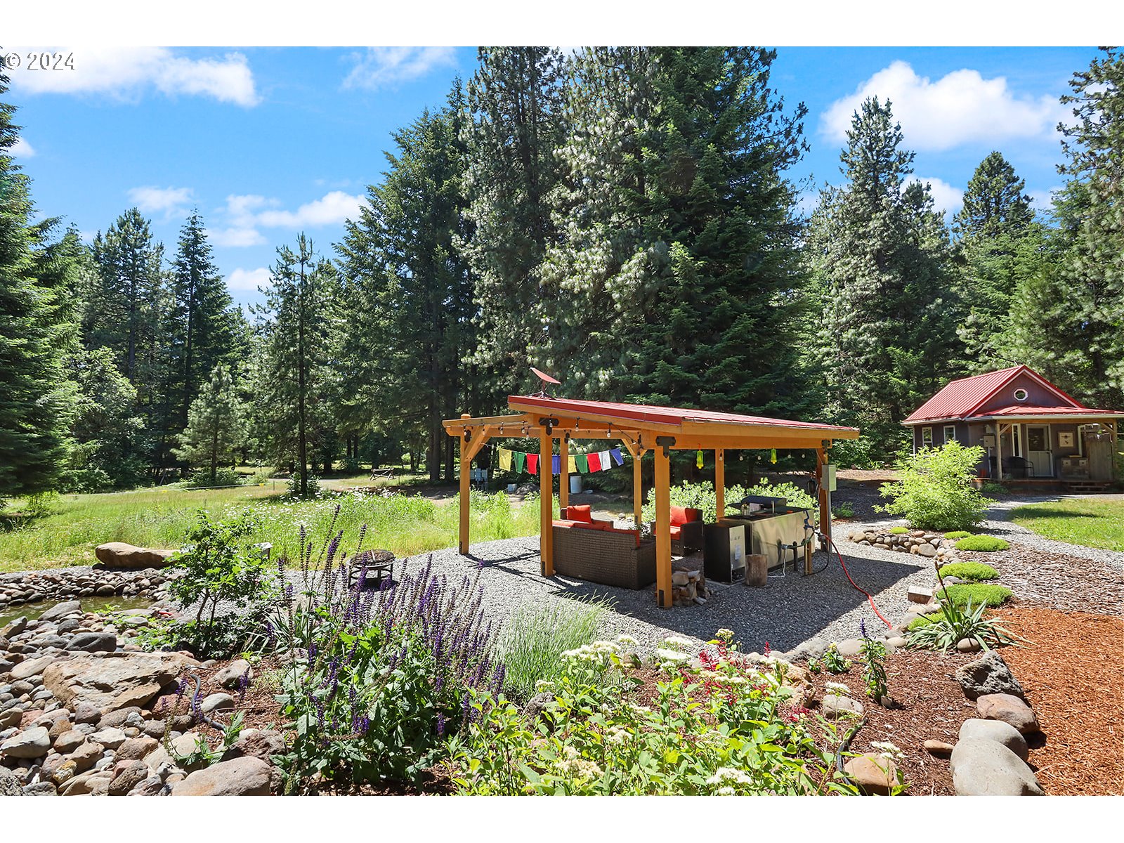 8 Debo Road White Salmon, WA 98672 - Photo 11 of 48 Gallery Image 11