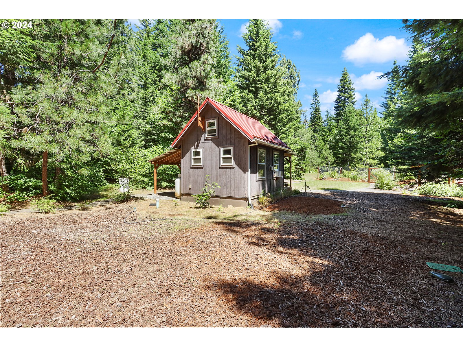 8 Debo Road White Salmon, WA 98672 - Photo 4 of 48 Gallery Image 4