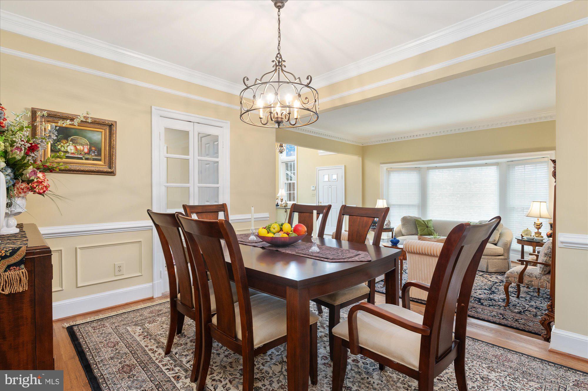 8001 Quarry Ridge Way Bethesda, MD 20817 - Photo 11 of 55 Dining Room over looking Living Room