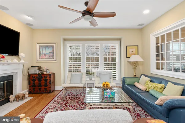$1,279,900 | 8001 Quarry Ridge Way, Bethesda, MD 20817