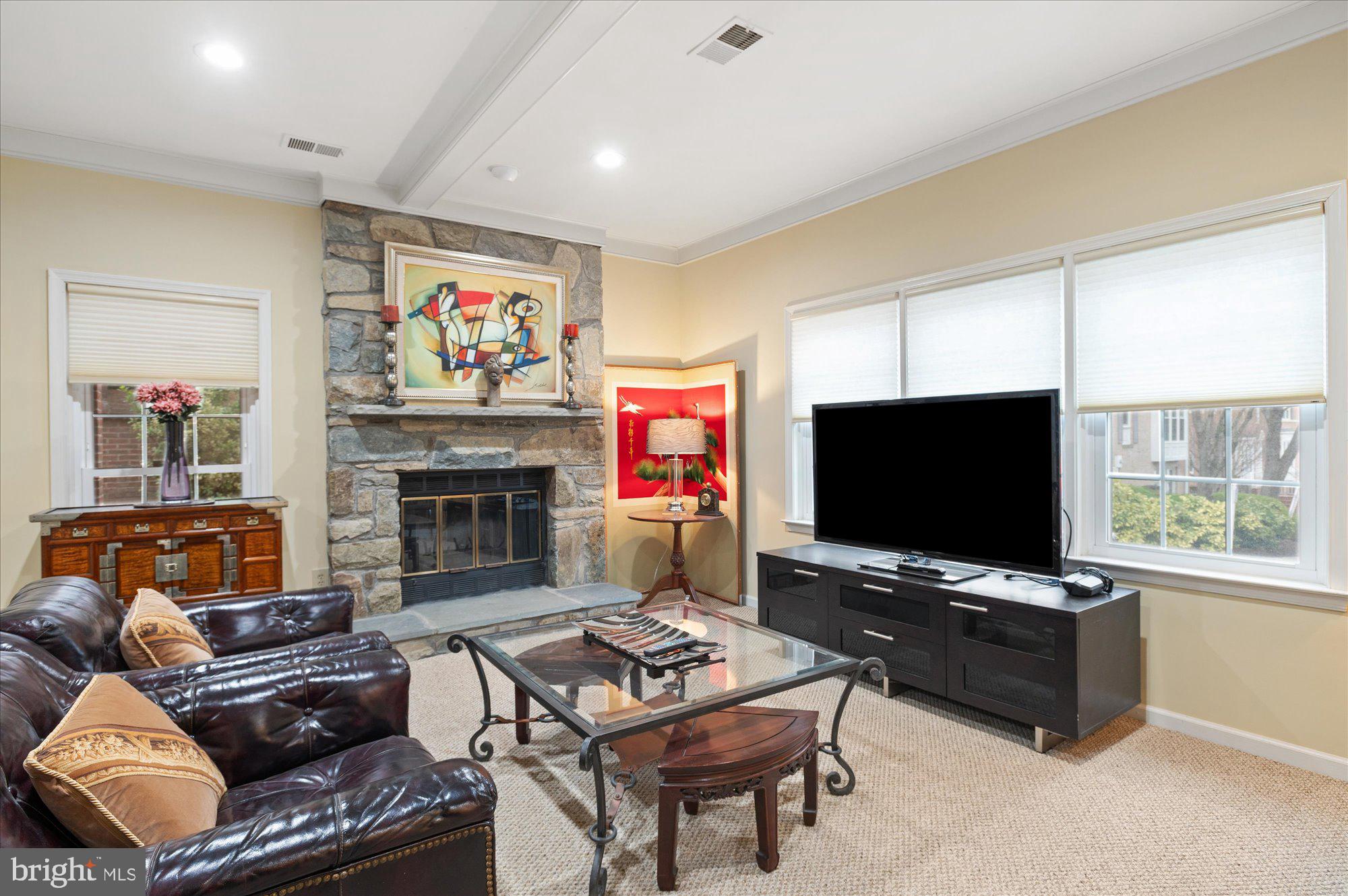 8001 Quarry Ridge Way Bethesda, MD 20817 - Photo 24 of 55 Sunlight galore Rec Room too!