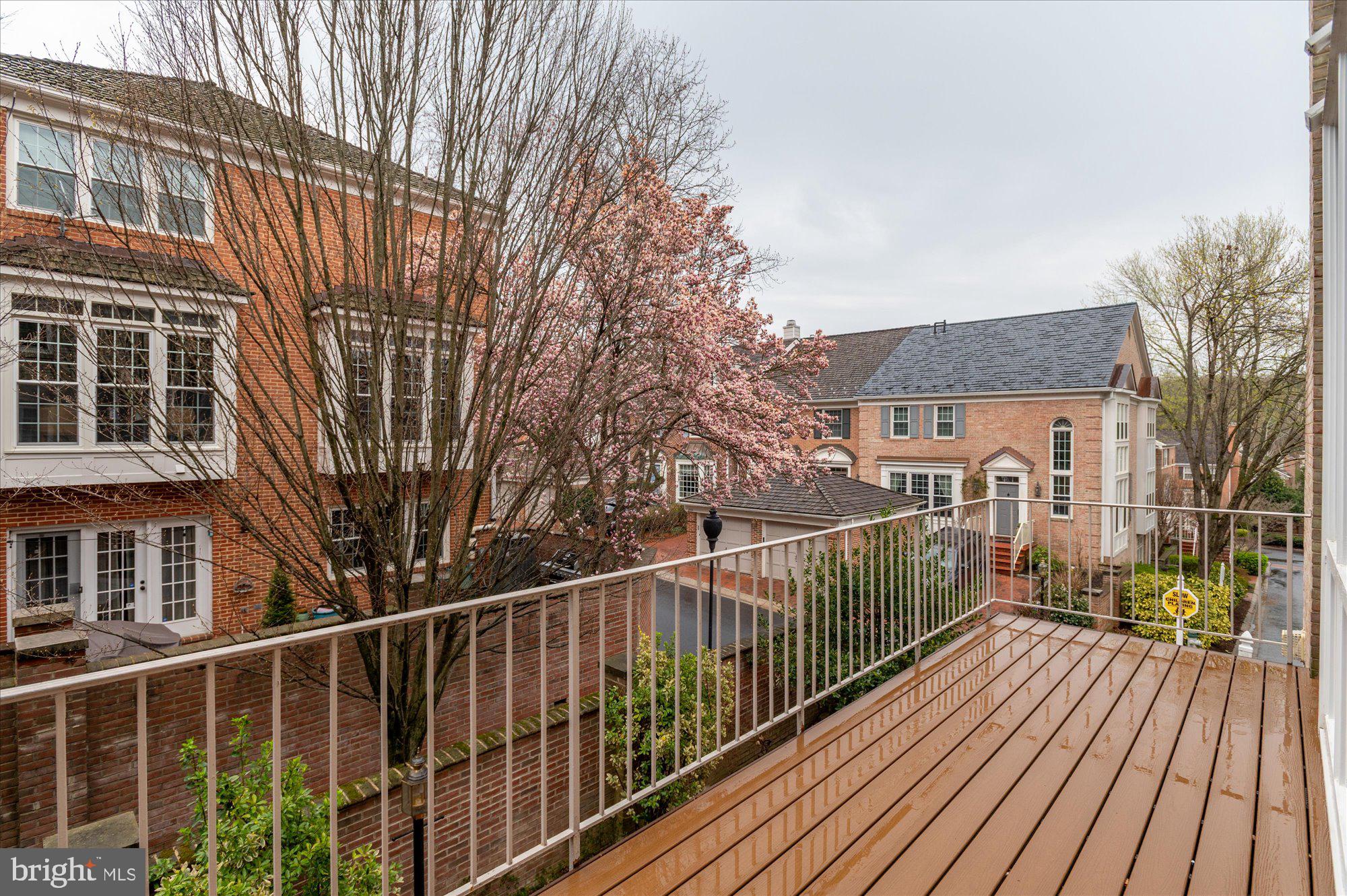 8001 Quarry Ridge Way Bethesda, MD 20817 - Photo 45 of 55 Huge New-Trek/Like Material Deck off Main Floor