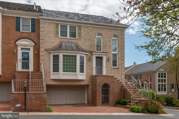 $1,279,900 | 8001 Quarry Ridge Way, Bethesda, MD 20817