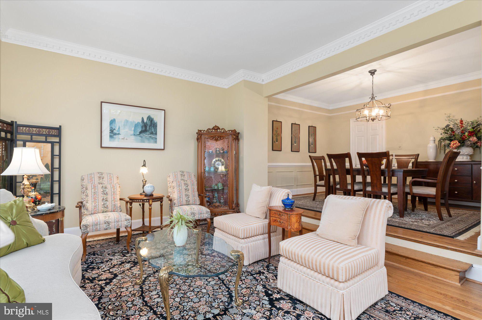 8001 Quarry Ridge Way Bethesda, MD 20817 - Photo 8 of 55 Step down LR giving additional ceiling height!