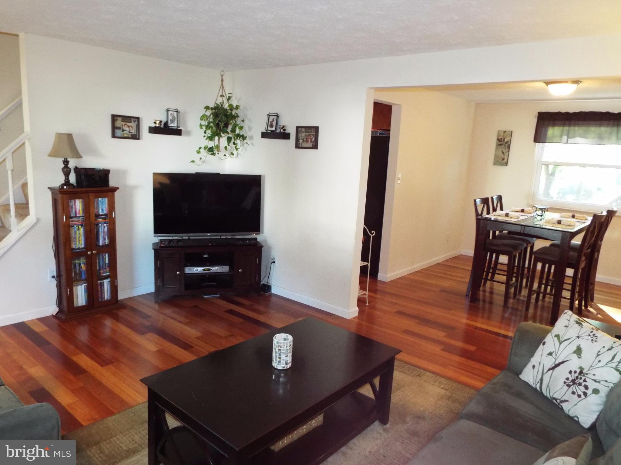 1505 Gollum Road Hanover, MD 21076 - Photo 12 of 30 Living Room